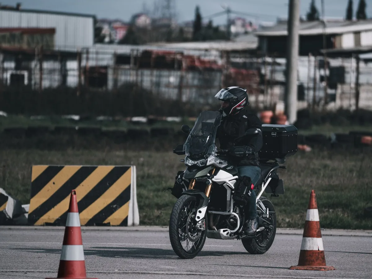Formation permis moto A2 sur plateau à Carvin